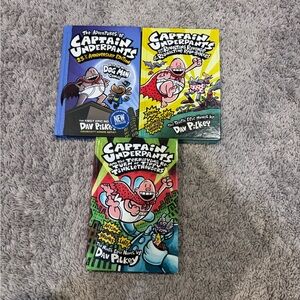 Captain Underpants Book Set